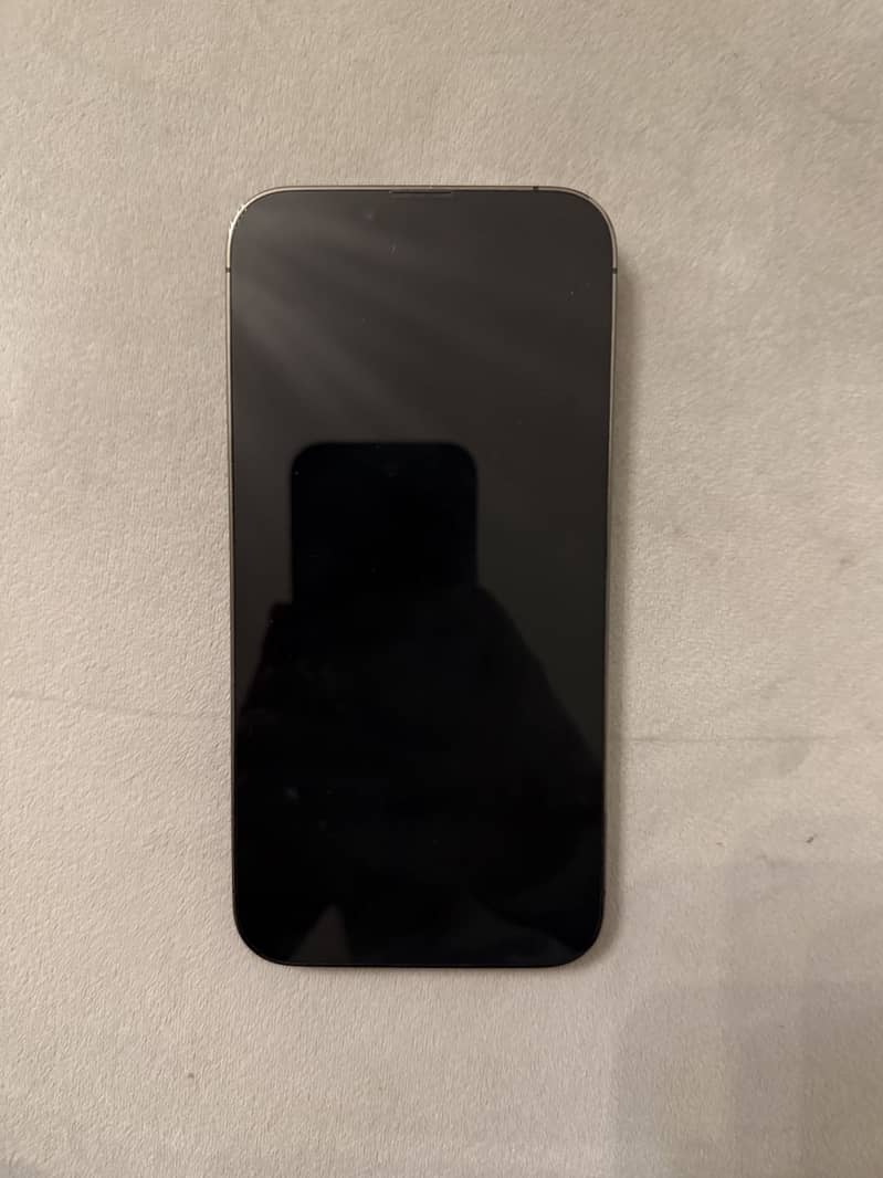 Apple iPhone 13 Pro 2