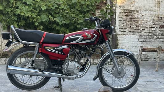 Honda 125 lush condition model 2022