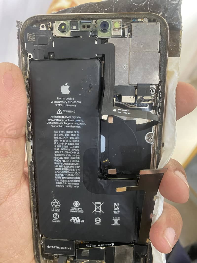 Apple iPhone 11 Pro Max 0