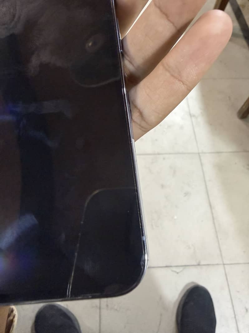 Apple iPhone 13 Pro 4