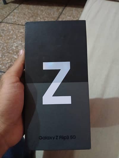 Samsung Mobile Z Flip 3