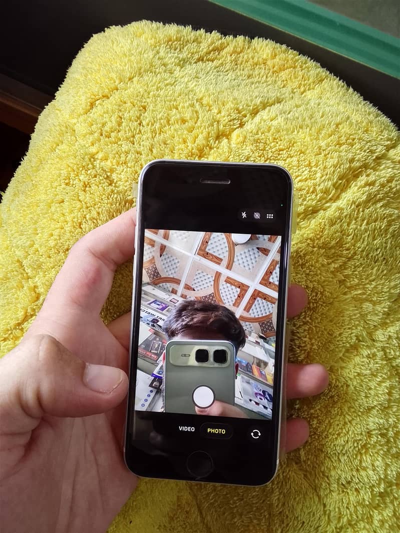 Apple iPhone SE 5