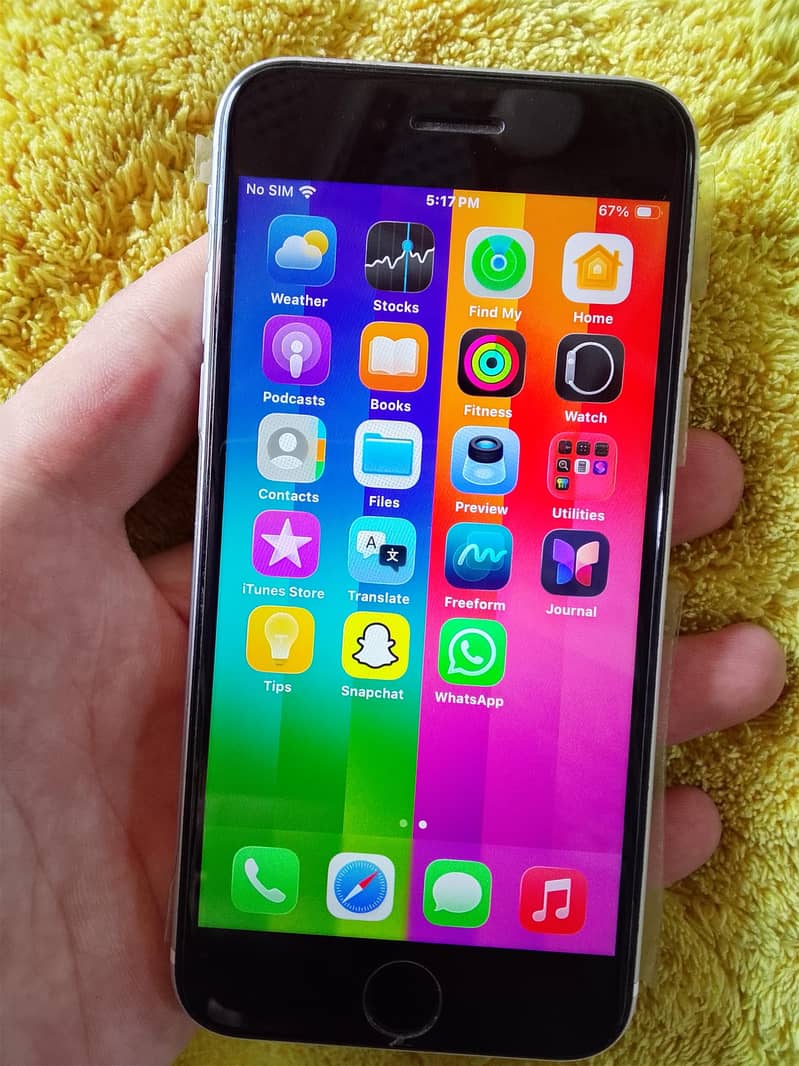 Apple iPhone SE 6
