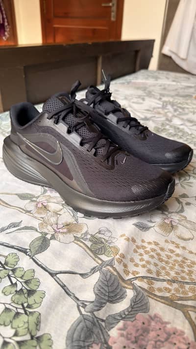 Brand New Nike DOWN-SHIFTER 14 from UK