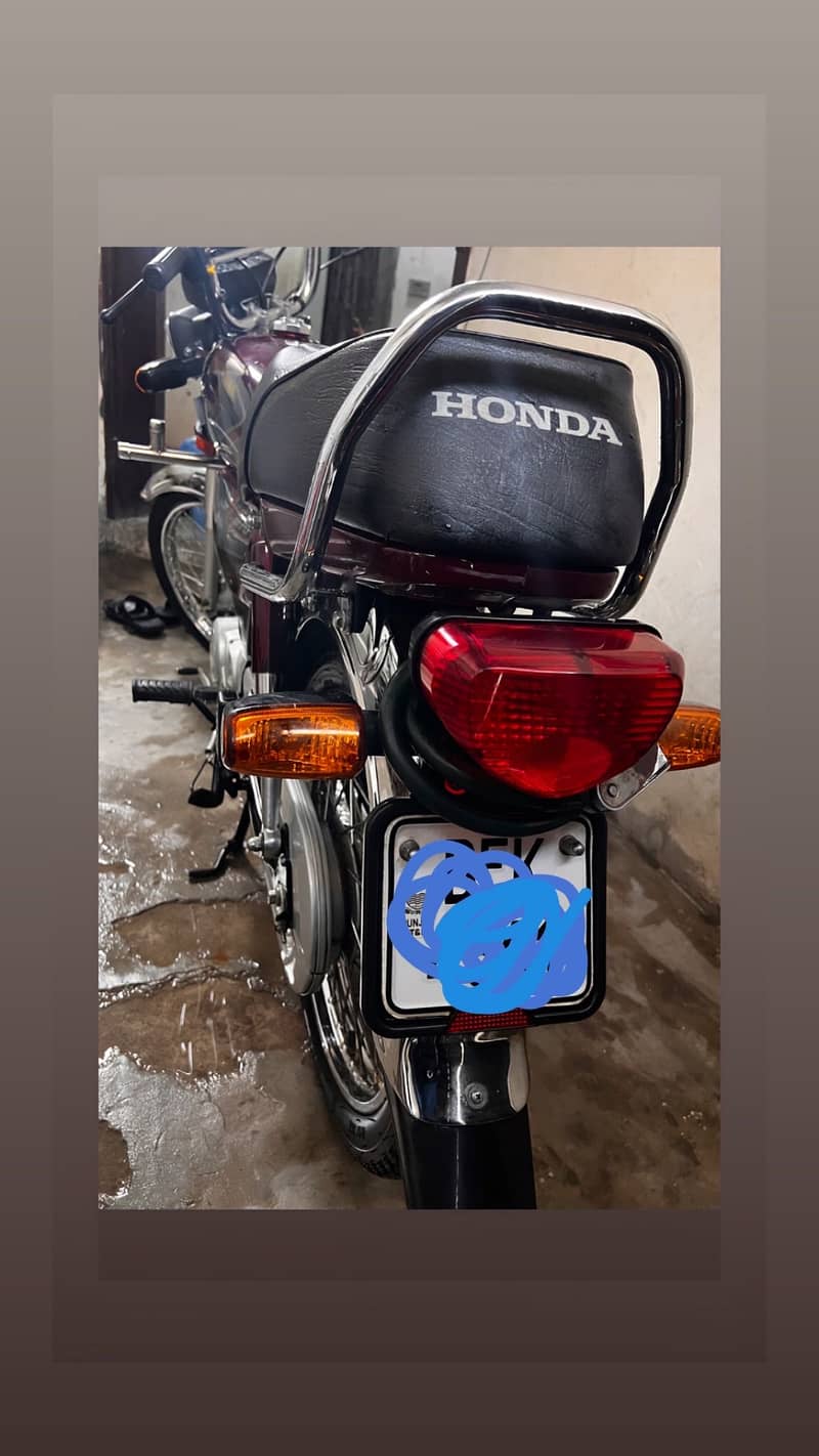 CD 70 honda 4