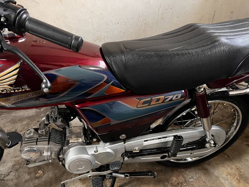 CD 70 honda 5