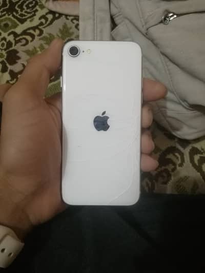 Apple iPhone SE