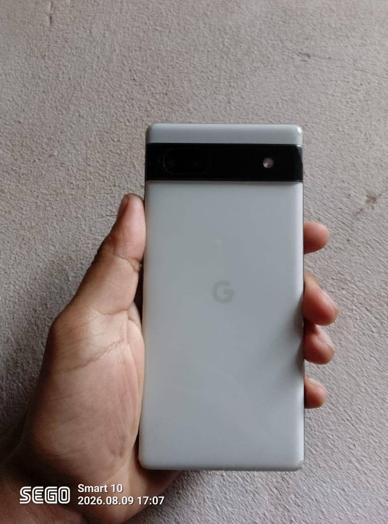 Google Pixel 6a 5