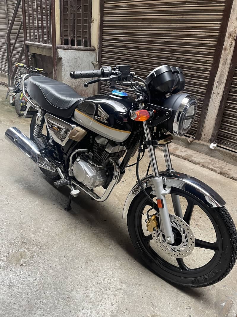 Honda CG 150 brand-new 4