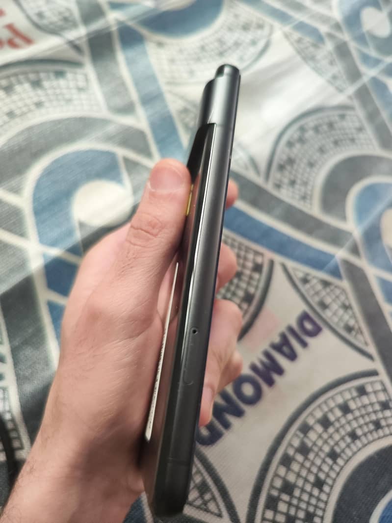 Google Pixel 8 2
