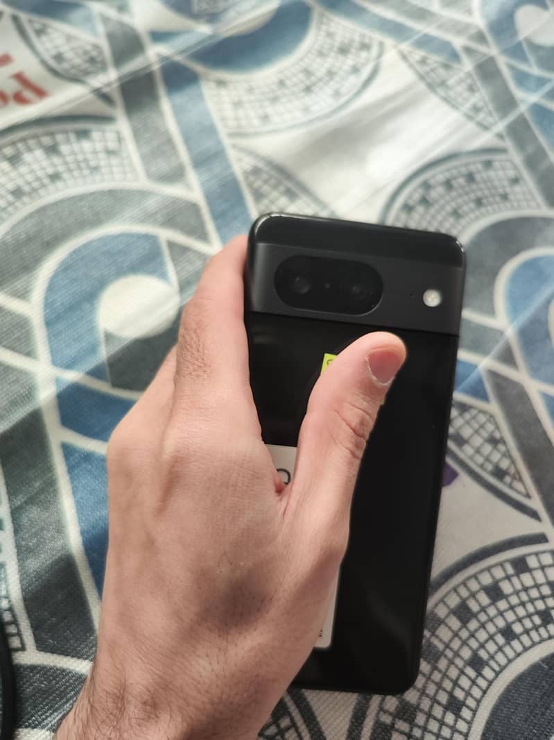 Google Pixel 8 3