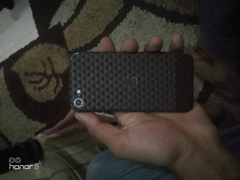 Apple iPhone SE 2