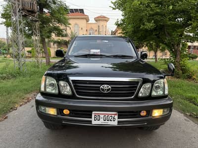 Toyota Land Cruiser Cygnus 2004