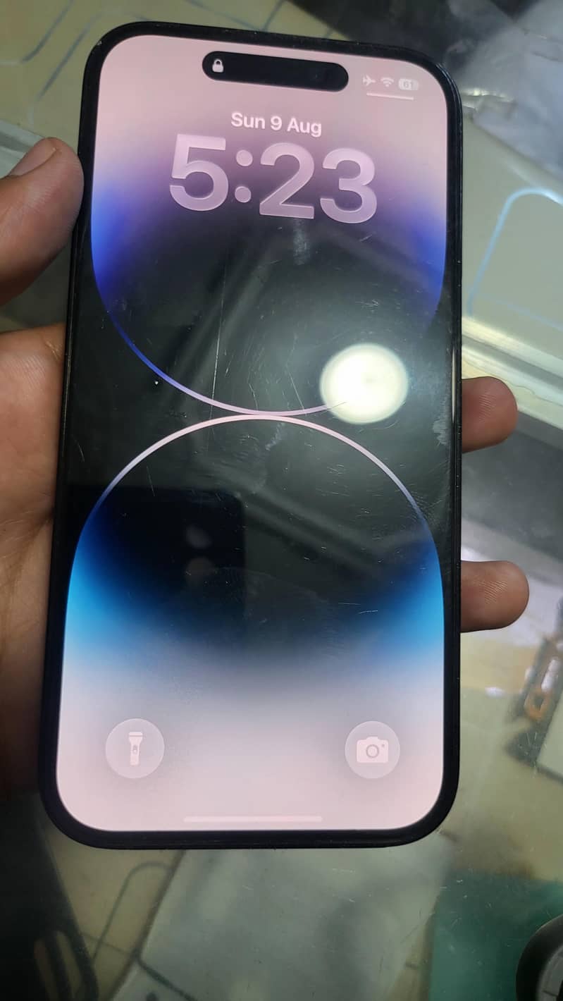 Apple iPhone 14 Pro 1