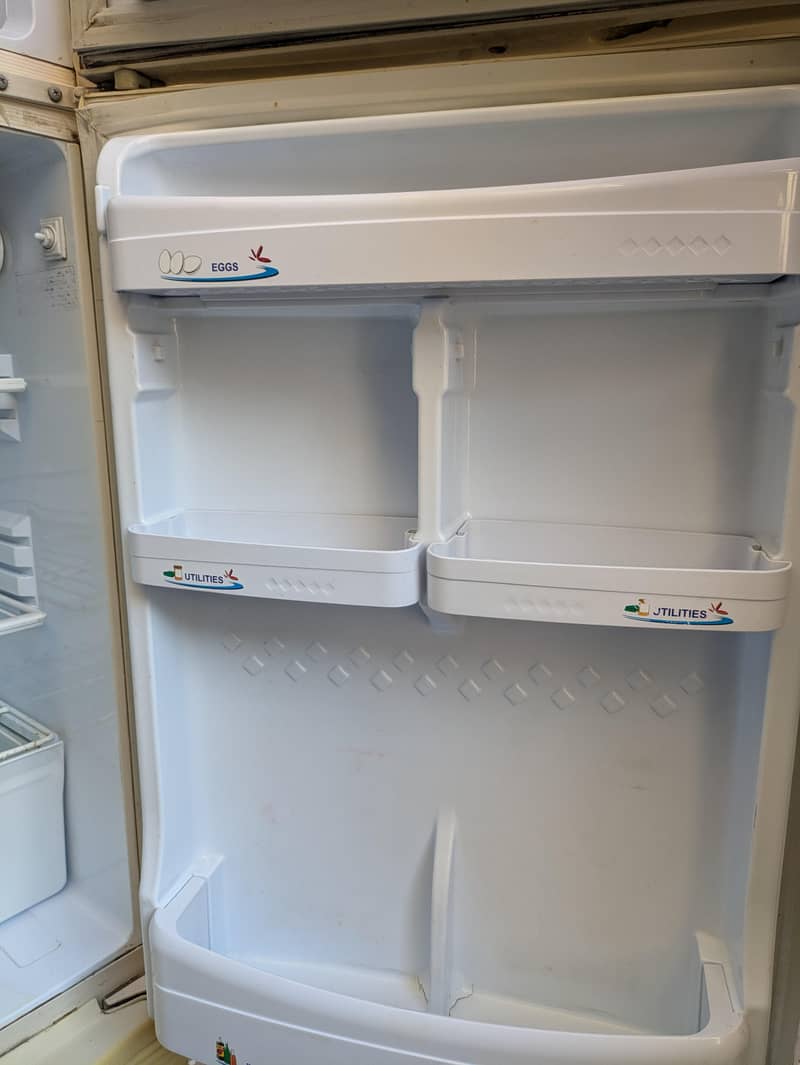 pel refrigerator 5