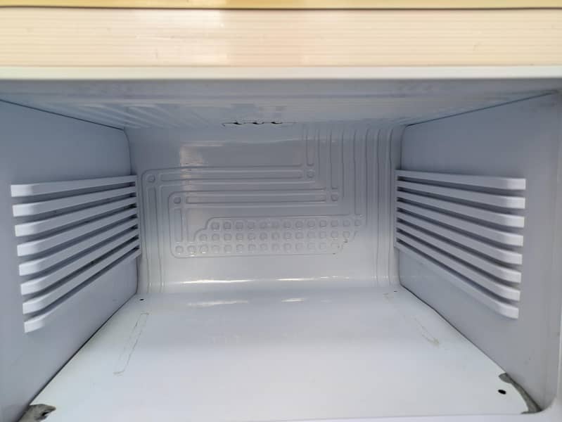 pel refrigerator 7