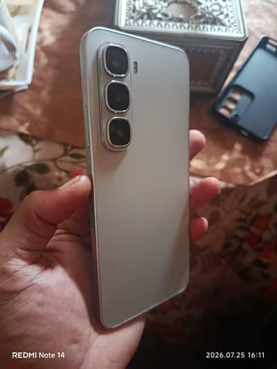 Infinix Hot 60i