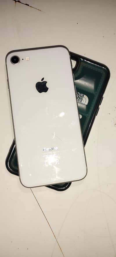 Apple iPhone 8