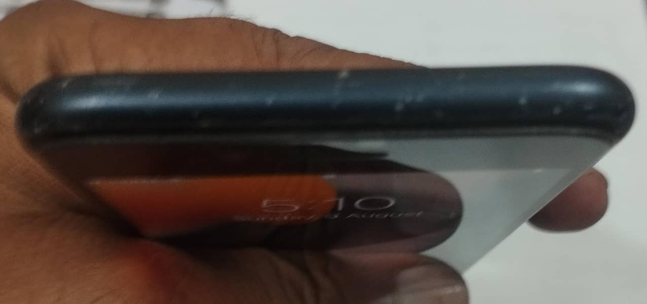 Apple iPhone 17 4