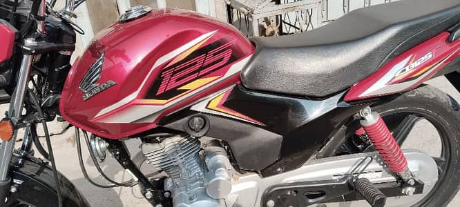 Honda 125 CBF 2025 model
