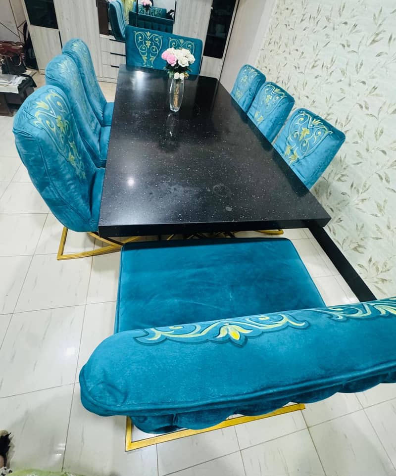 DINNING TABLE SET 1