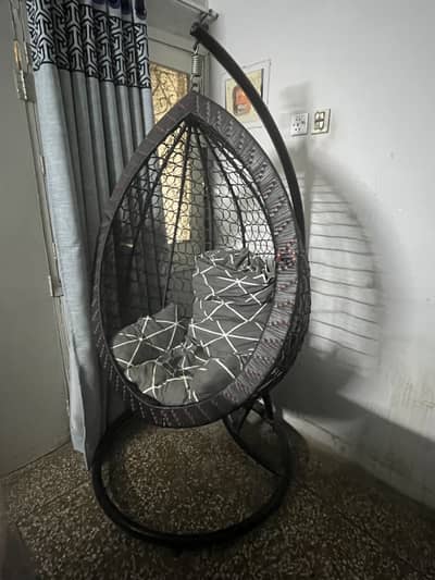Pod swing