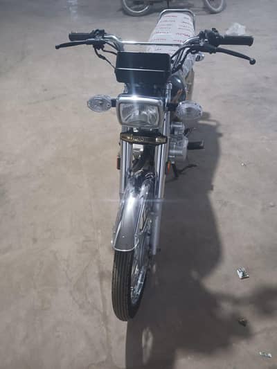 125 Golden Edition