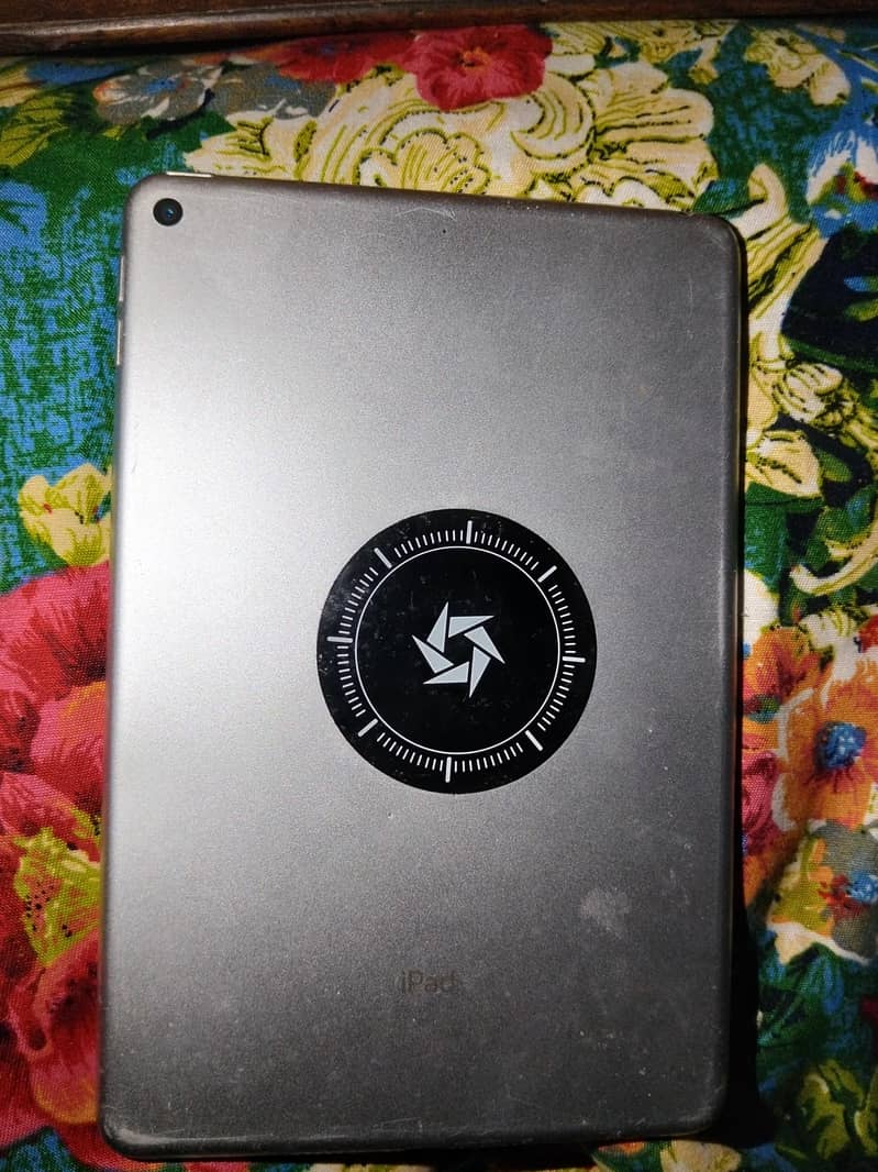 I PAD MINI 5 2