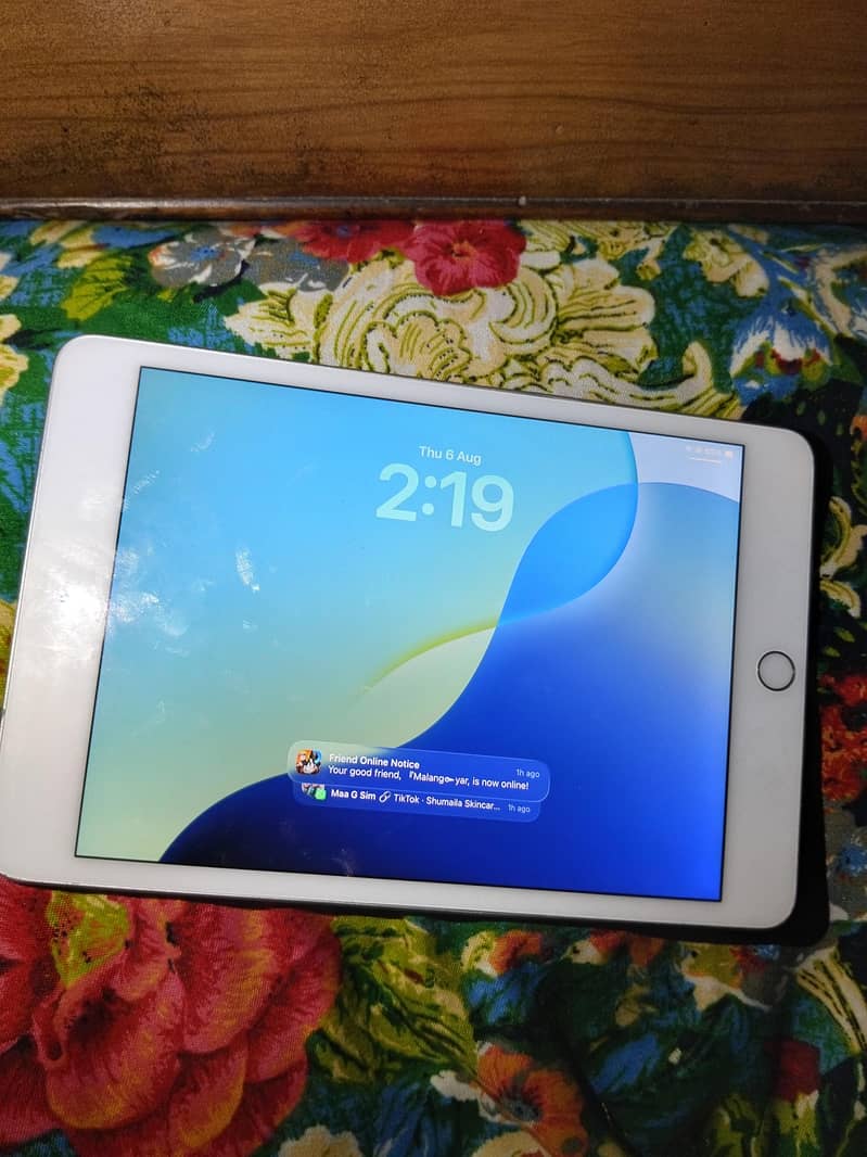 I PAD MINI 5 3