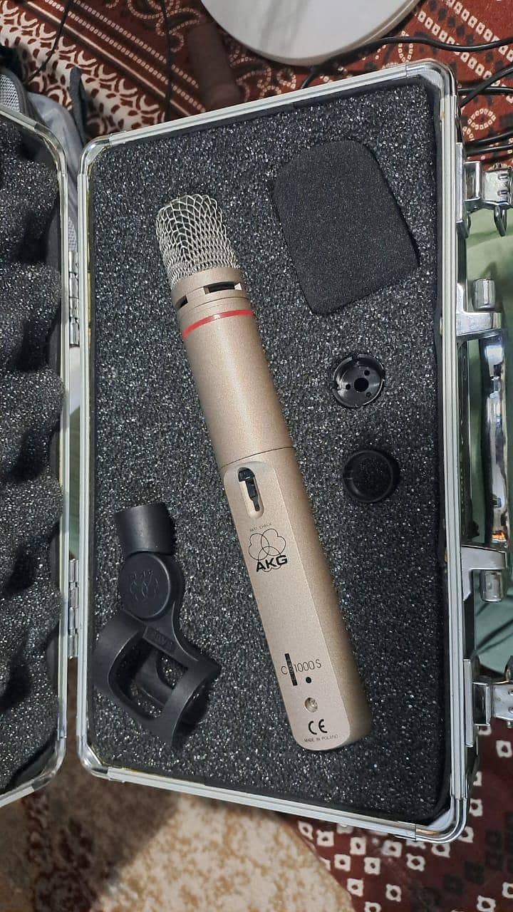 Professional Mic 1