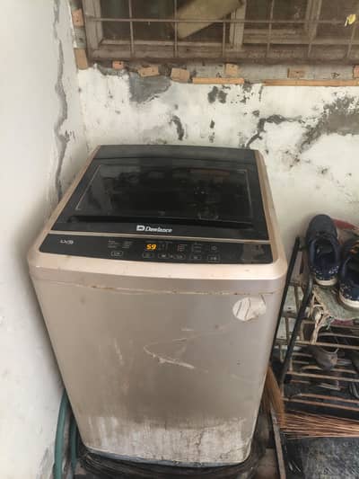 Selling Automatic Haier Washing Machine