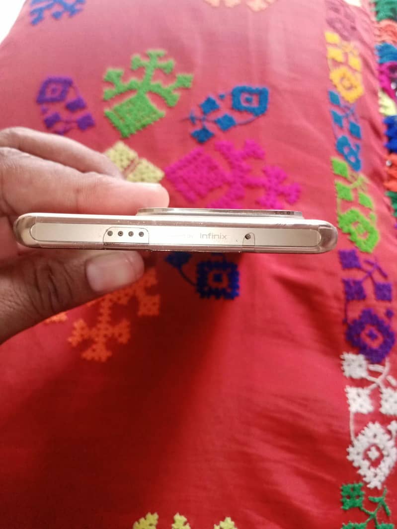 Infinix Zero 30 2