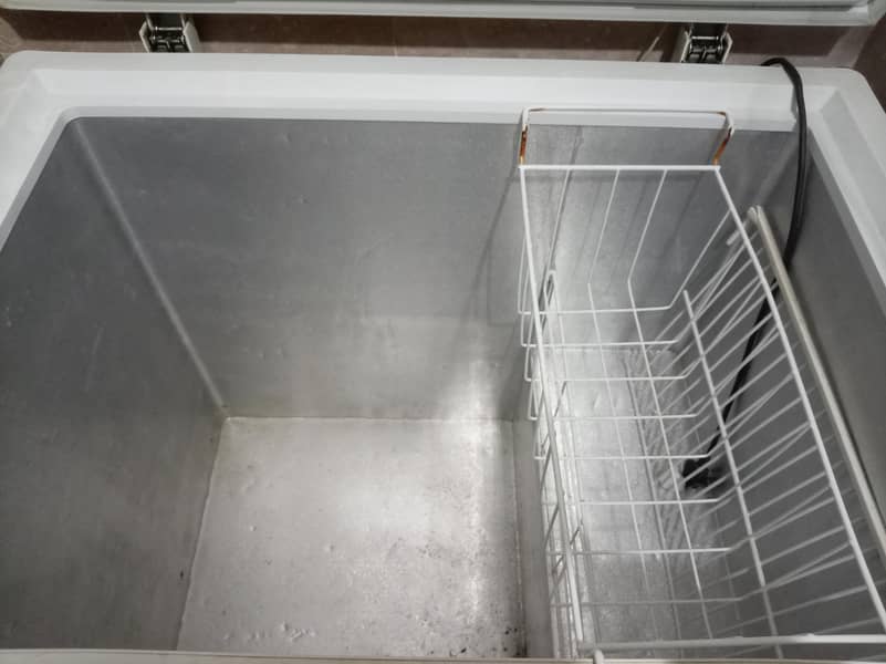 Deep Freezer Condition 10/10 3