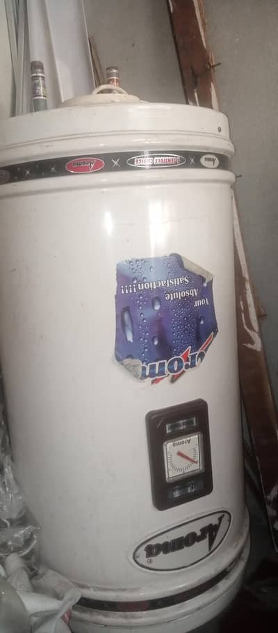 Aroma Geyser 30Ltr All Ok Urgent Sale