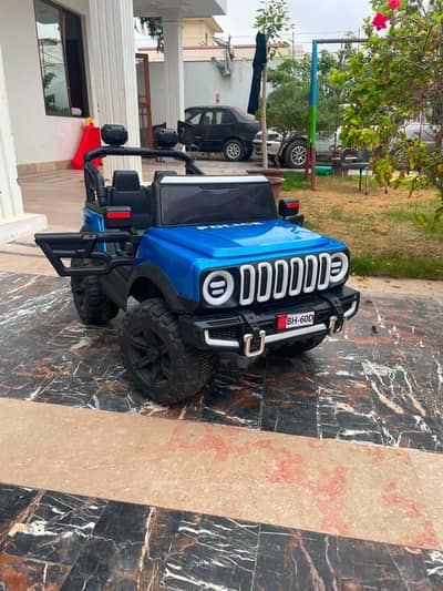 Battery Operated Jeep for sale in 10x10 condition as good as new