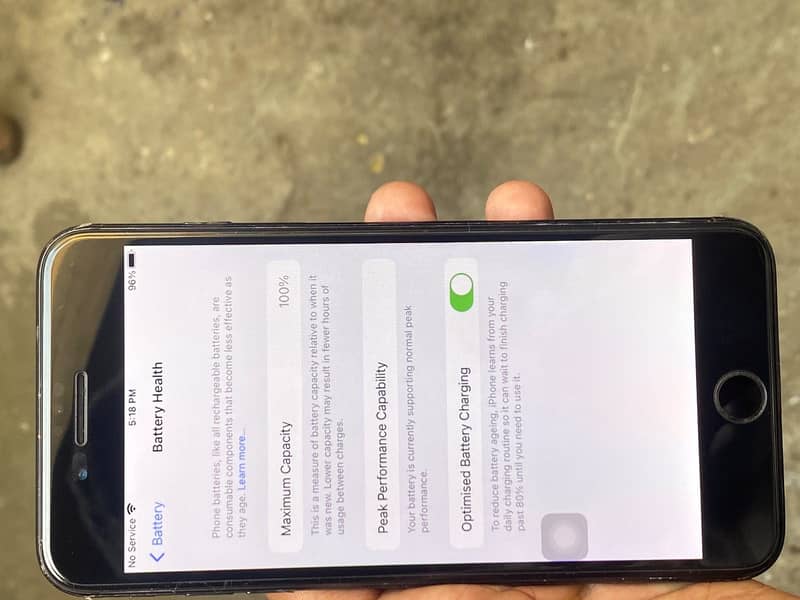 Apple iPhone 7 Plus 5