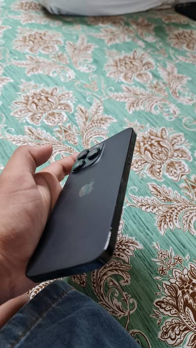 iPhone 14 Pro Max jv battery health 84% condition 9/10