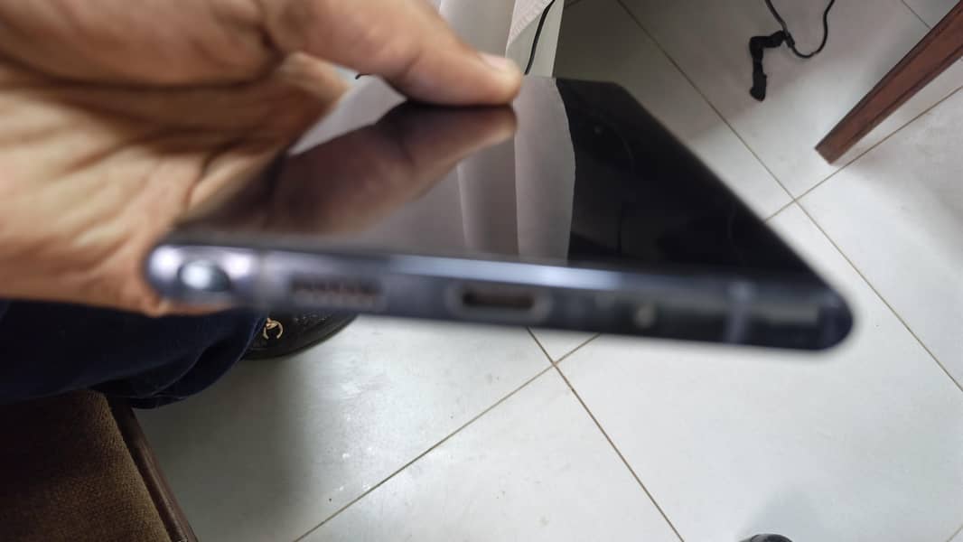 Samsung Mobile Note 10 Plus 4
