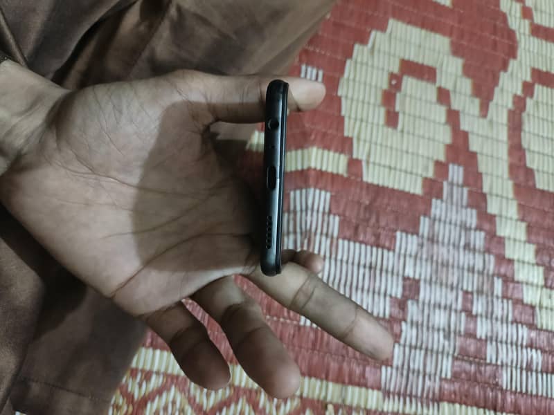 Vivo V21 5