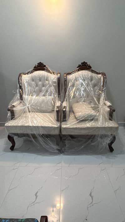 Sofa Chairs in brand new condition
