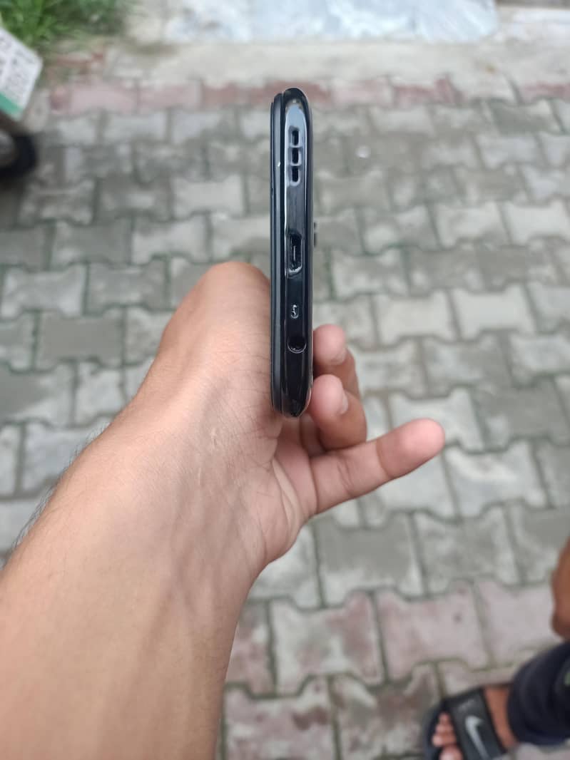 OPPO A31 3