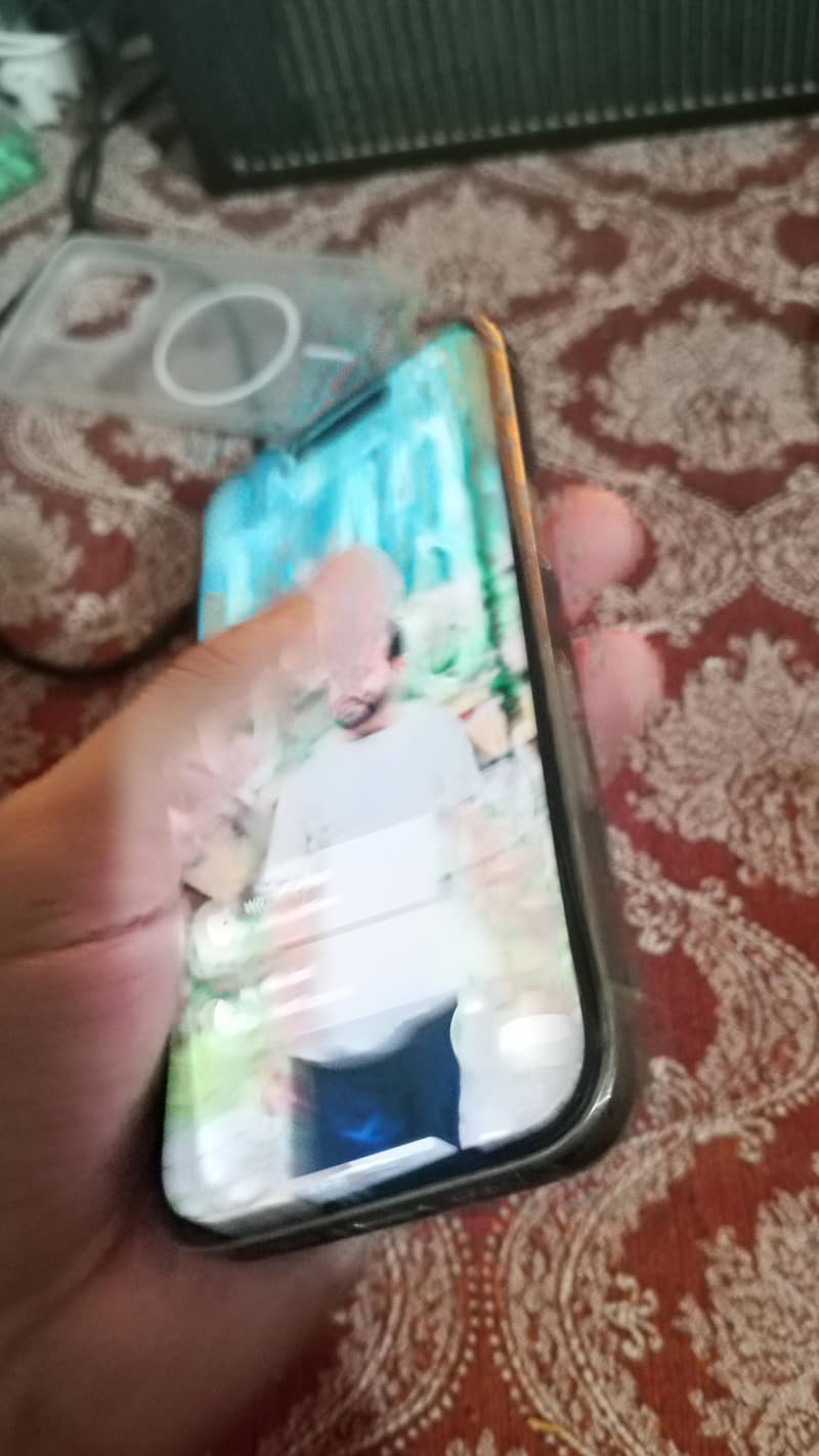 Apple iPhone 14 Pro 3
