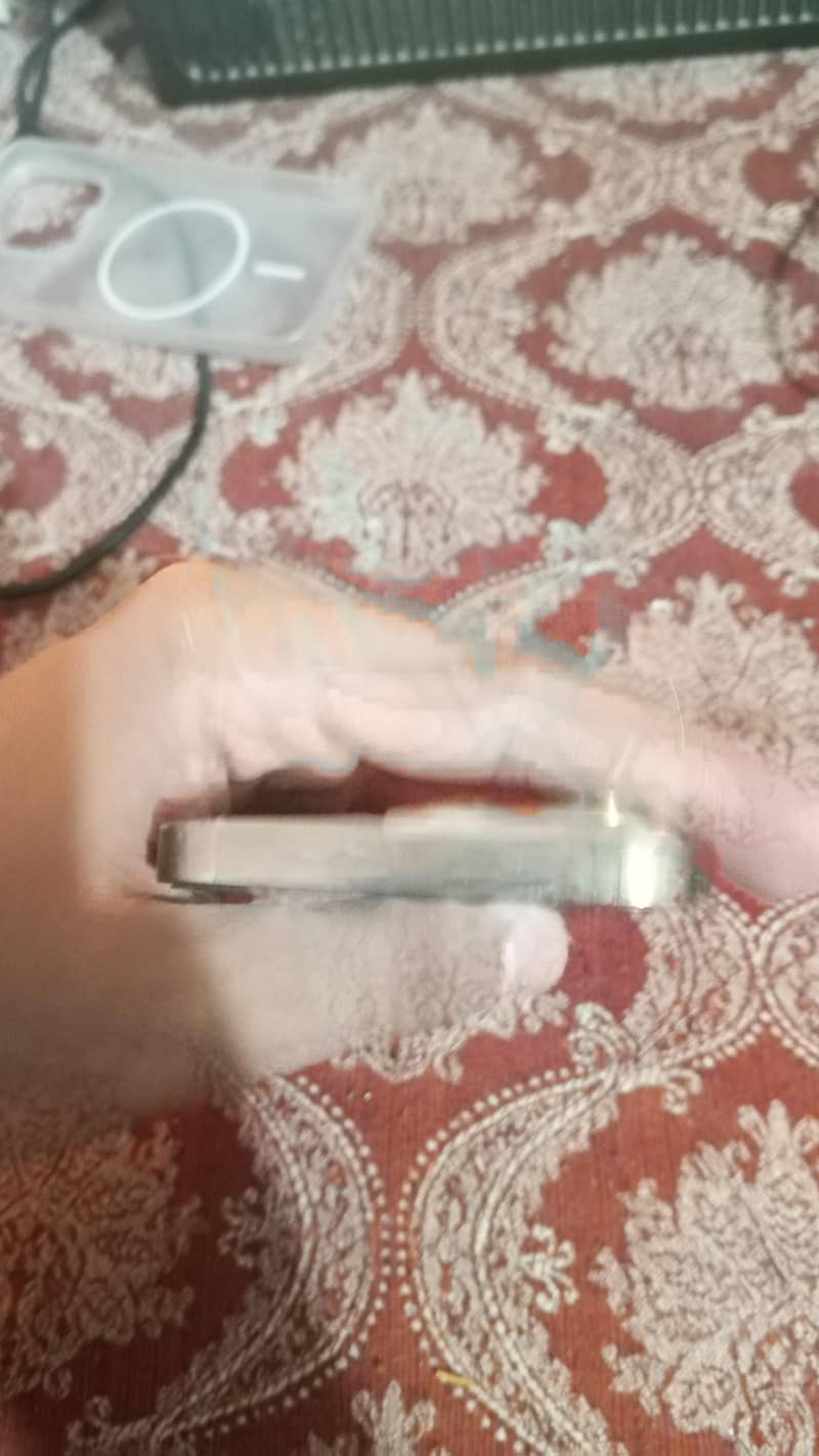 Apple iPhone 14 Pro 5