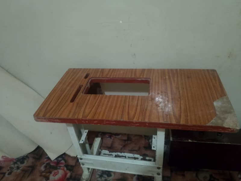 sewing machine table 1