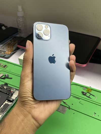 Apple iPhone 12 Pro