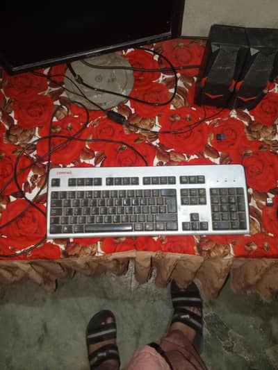 Dell Desktop PC Core 2 Duo E8400 4GB Ram 128GB HHD Windows 10 pro
