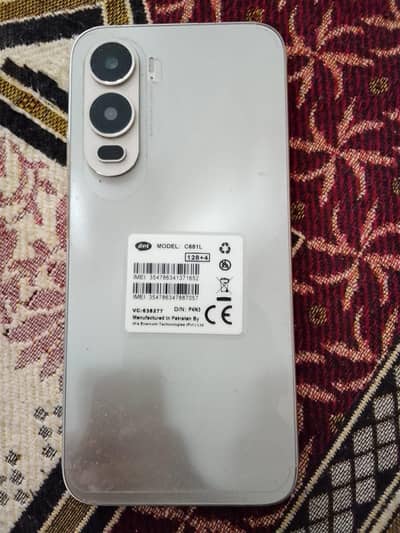 itel city 200 ( 4+4/128 )