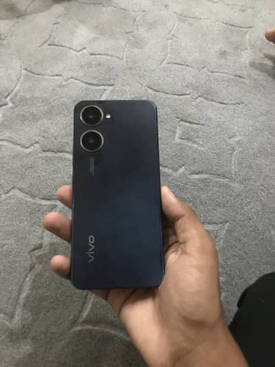 Vivo Y03