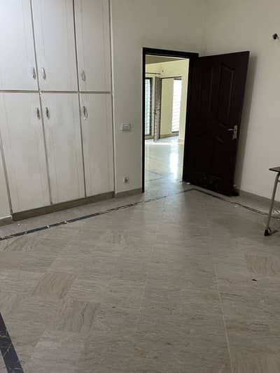 10 Marla Full House For Rent In Wapda Town Phase 1