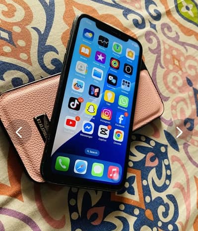 iPhone XR non pta factory unlocked 64gb
